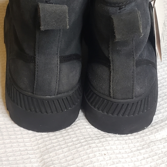 COPY - Zara Boys 5.5 - 6.5 38 EUR Navy Blue Leather Rubber Water Resistant Boots - Picture 3 of 6